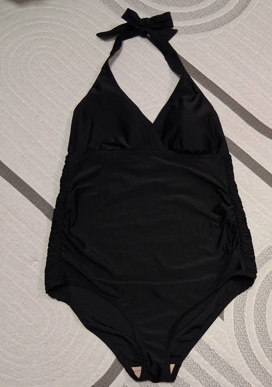 Beach bump womens medium black one piece maternity swimsuit